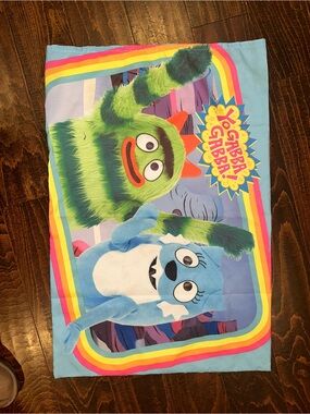 VTG yo gabba gabba double sided pillow case